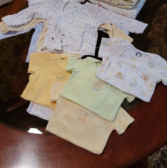 Infant onsie short sleeve. Long sleeve tshirts. Most unused. - Picture 3 of 3